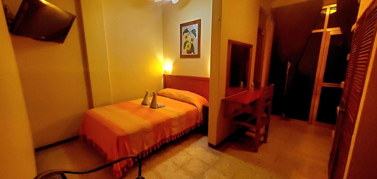 Hotel Florida Oaxaca Exterior photo